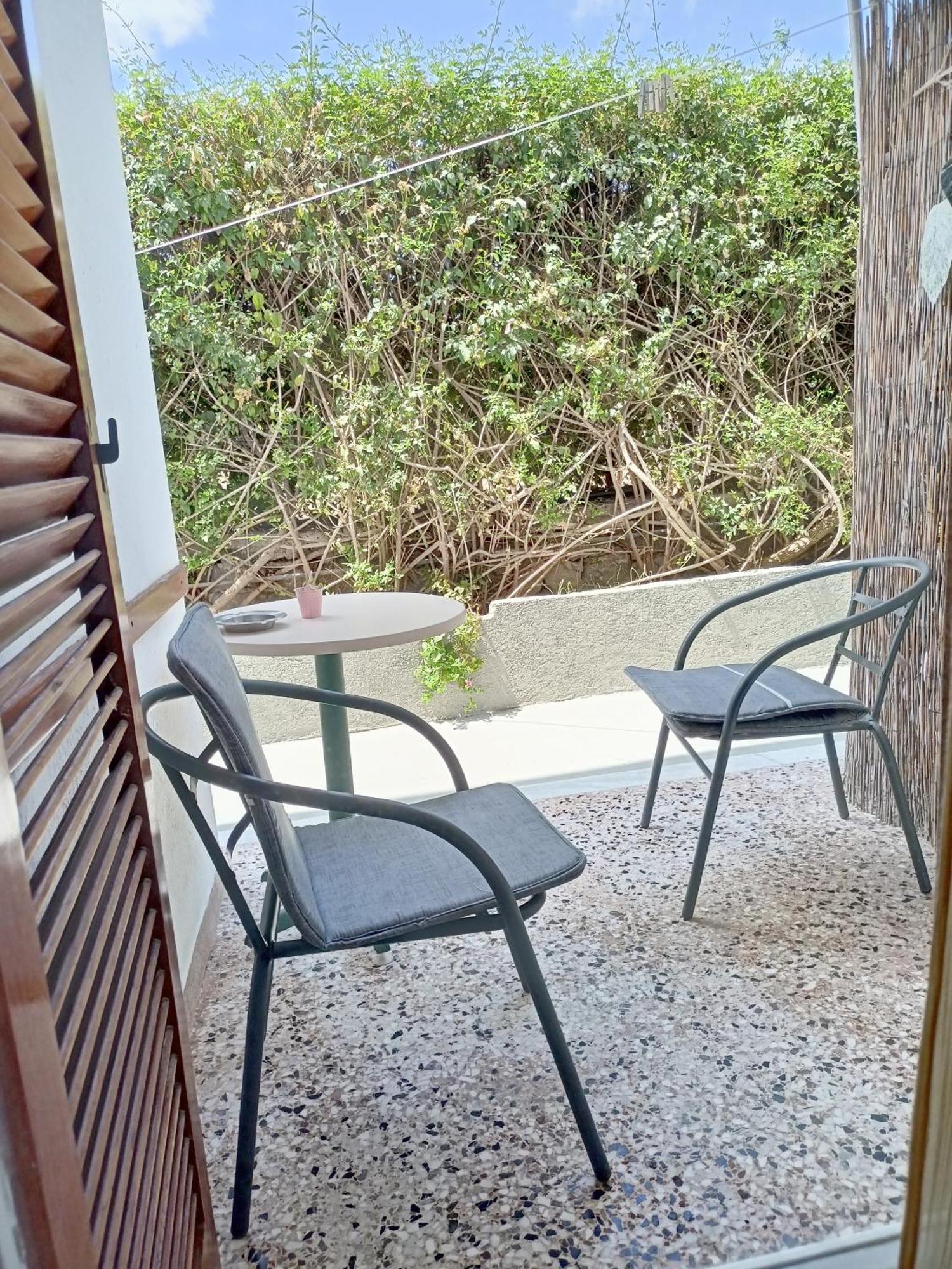Finikas Rooms Agia Marina  Værelse billede
