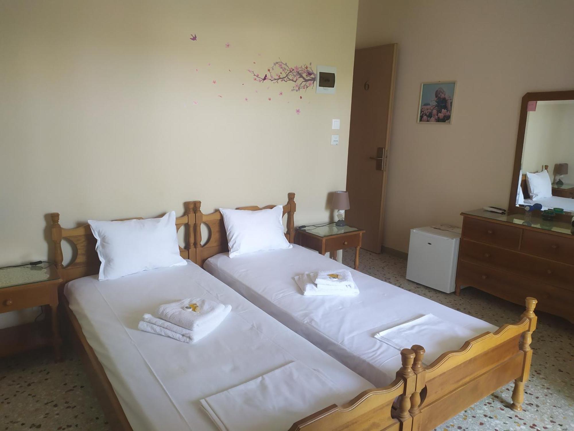 Finikas Rooms Agia Marina  Værelse billede